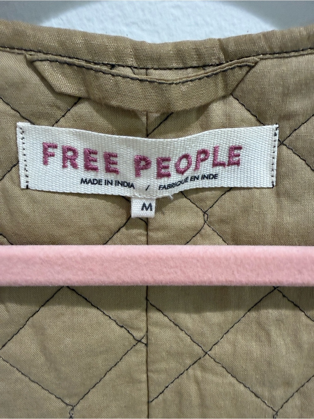 Free People Kenzie quilted
Floral Vest - Picture 5 of 7
